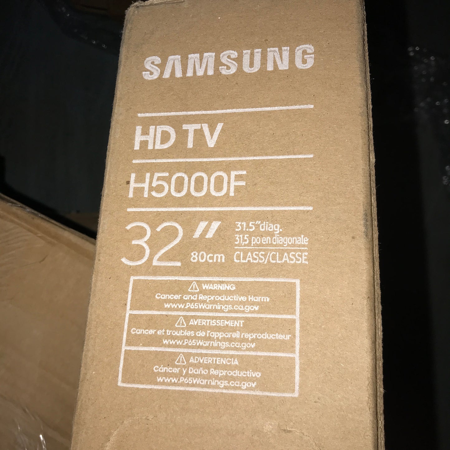 Samsung 32 inch 720p HD Smart TV (UN32H5000FFXZC)