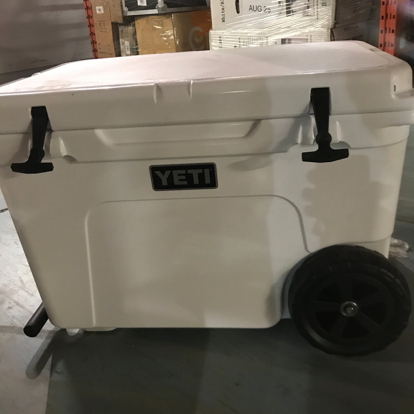 Yeti Tundra Haul Wheeled Hard Cooler - White / Pick Up in Markham Only