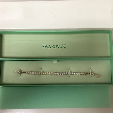 Swarovski Matrix Tennis Bracelet, Round Cut, Clear, Gold-Tone Finished
