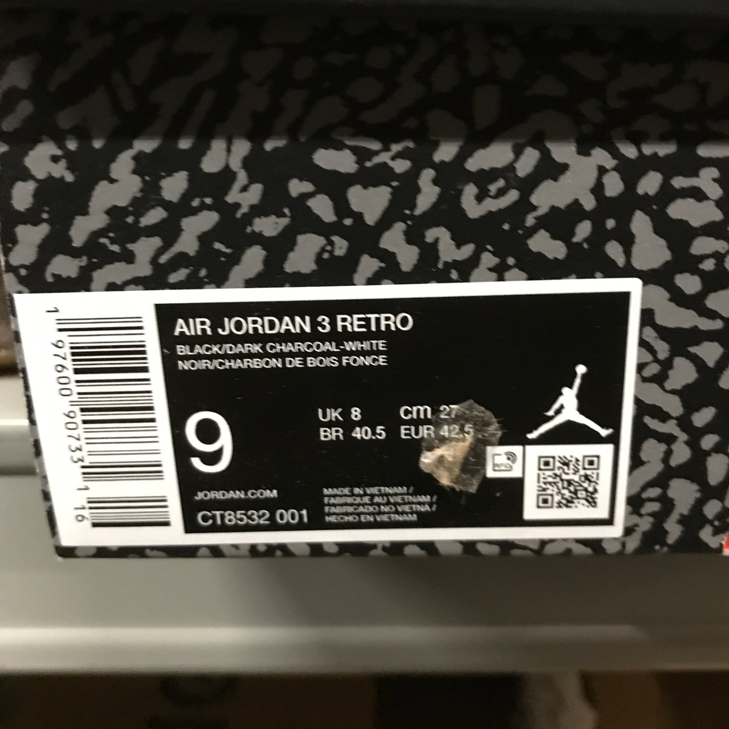 Air Jordan 3 Retro "Black Cat" Sneakers