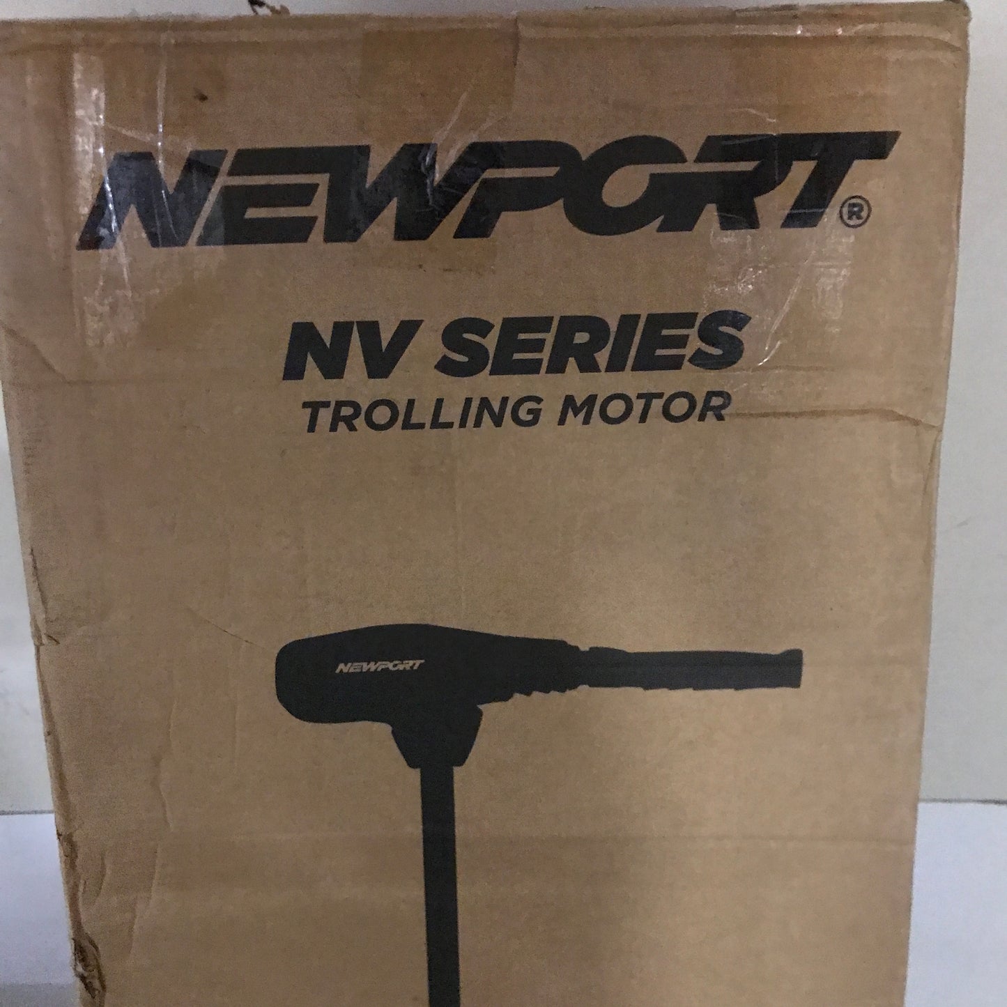 Newport Vessels NV-Series 62lb Thrust Saltwater Transom Mounted Trolling Electric Trolling Motor w/ LED Battery Indicator & 36" Shaft