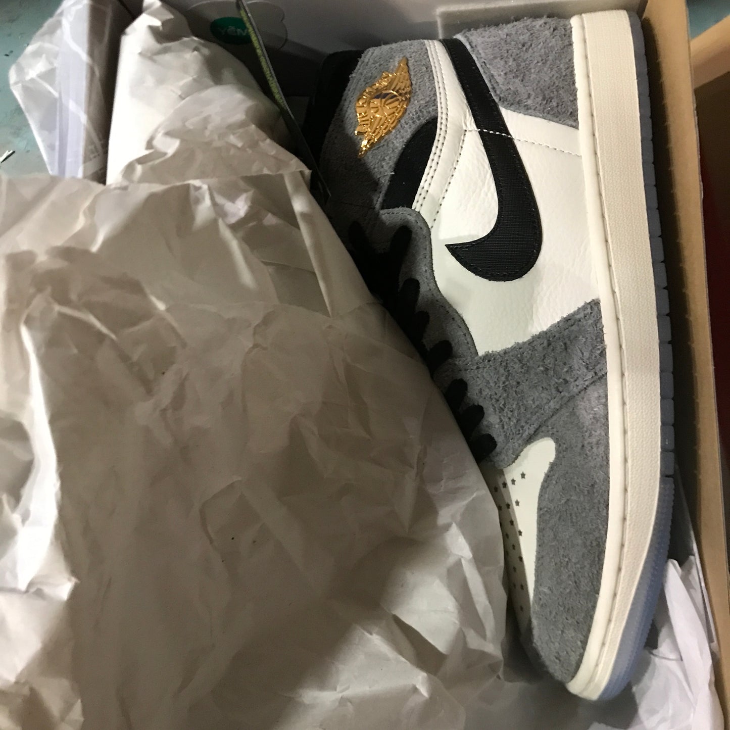Air Jordan 1 Retro High OG Men's Shoes - Grey/Sail