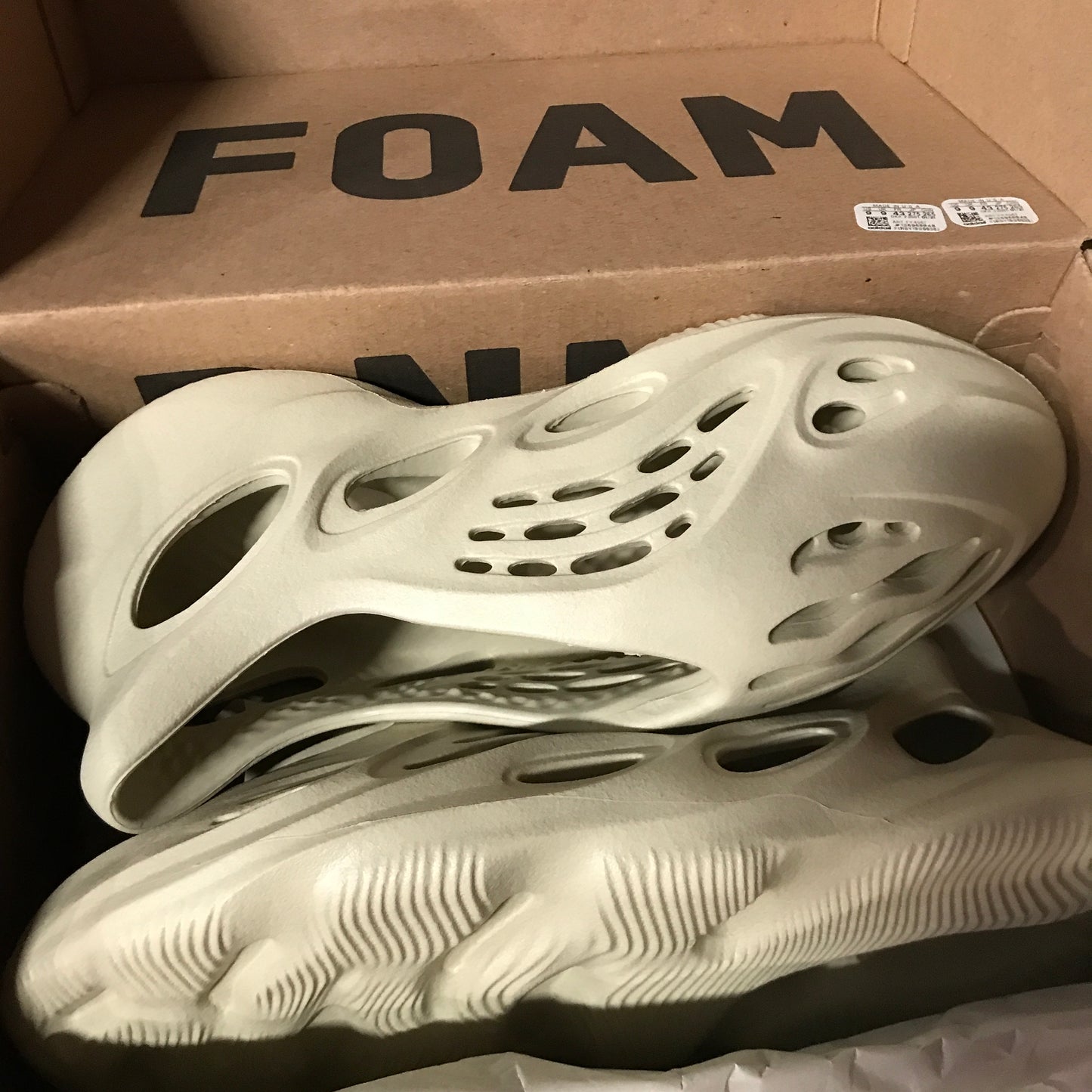 adidas Yeezy Foam RNNR - Sand