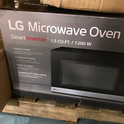 LG 1.5 cu ft. Countertop Microwave (MSER1590C)