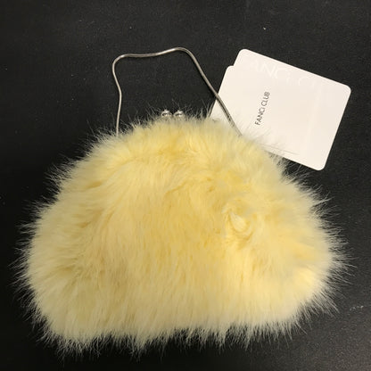 FANCi Club Karolina Kisslock Clutch - Yellow