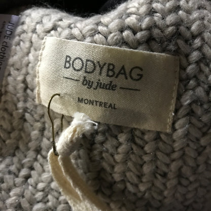 Bodybag by Jude Cambridge Highland Beanie in Sand