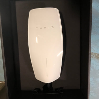 Tesla Universal Wall Connector - White