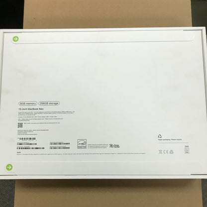 Apple MacBook Neo 13" A18 Pro 8GB RAM 256GB SSD - Indigo