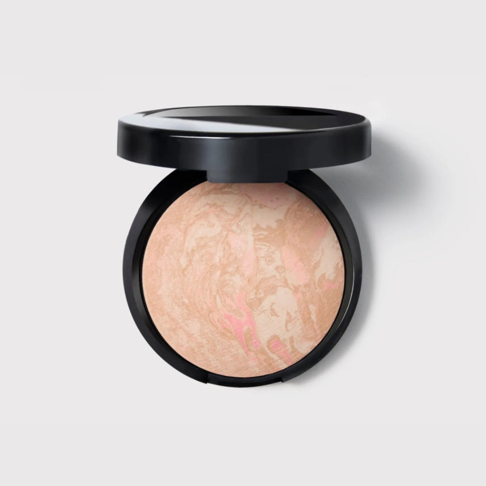 LAURA GELLER Baked Balance-n-Brighten Color Correcting Foundation