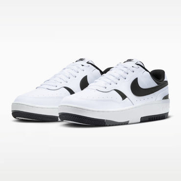 Nike Women's Gamma Force - White/Black