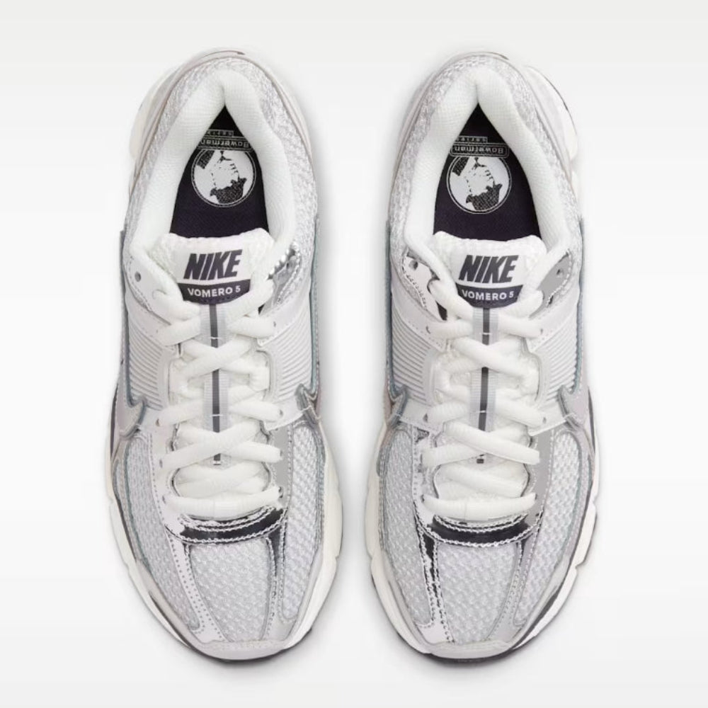 Nike Zoom Vomero 5 - Photon Dust/Gridiron/Sail/Chrome