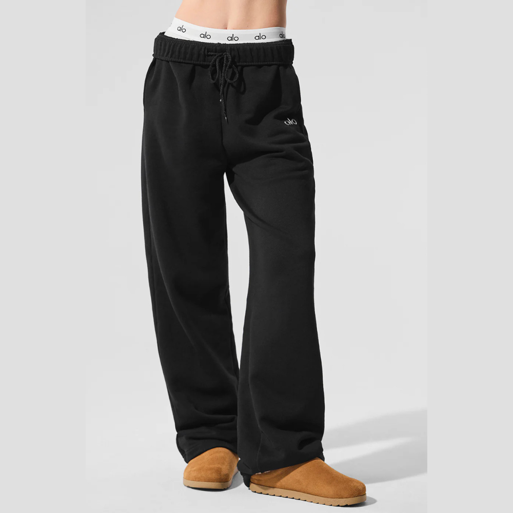 Alo Yoga Accolade Straight Leg Sweatpant - Black