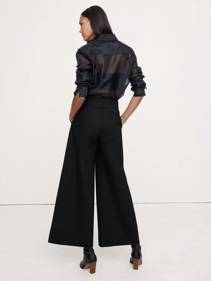 Banana Republic Wide-Leg Crop Everywhere Ponte Pant - Black