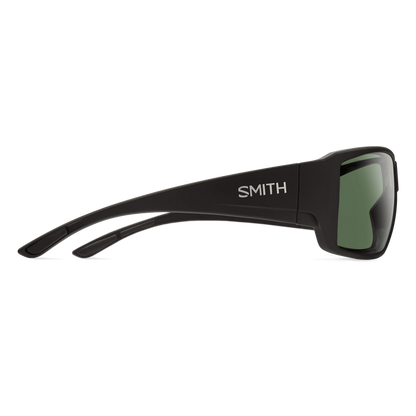 Smith Guide's Choice Sunglasses - Matte Black + ChromaPop Polarized Gray Green Lens