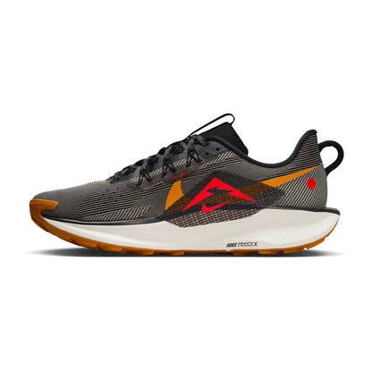 Nike Men's Pegasus Trail 5 - Black / Desert Ochre / Fir