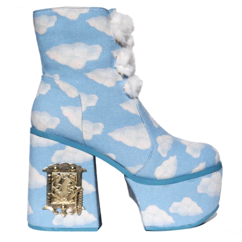 Esqape Voyage Portal Hi Cloud Platform Heels